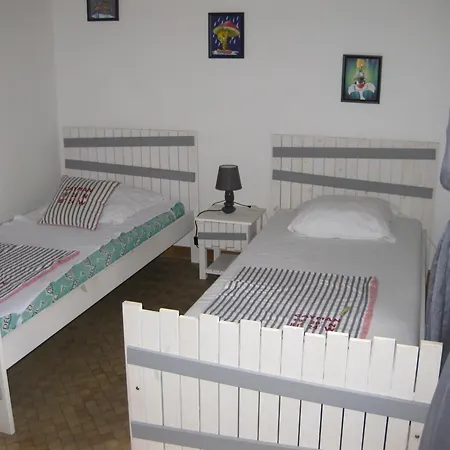 T3 à Saint-cyprien, 6 Pers, Piscine, Terrasse, Proche Et Port - Fr-1-793-22